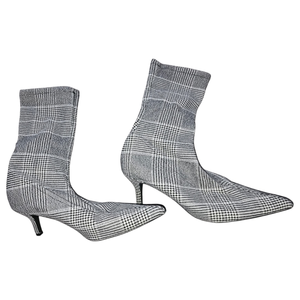 Womens 10 Plaid Heel Shoes